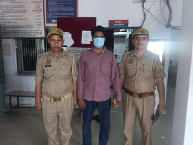 थाना सिम्भावली पुलिस ने त्वरित कार्यवाही कर हिन्दू समुदाय के प्रति अमर्यादित भाषा का प्रयोग करने वाले आरोपी को किया गिरफ...