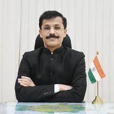 आयएएस अधिकारी तुकाराम मुंढे यांची पुन्हा बदली;आपत्ती व्यवस्थापन,महसूल आणि वनविभागाचे सचिवपद स्वीकारणार
प्रतिनिधी : जुबे...