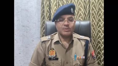 #HardoiPolice
थाना मल्लावां क्षेत्रांतर्गत आग में झुलसकर एक महिला की मृत्यु होने के संबंध में अपर पुलिस अधीक्षक (पूर्वी)...