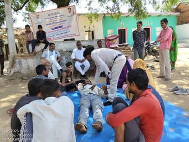 म.प्र. जन अभियान परिषद् ने ग्रामवासियों को प्राकृतिक और मानव निर्मित आपदा से बचने के गुर सिखाए
--
कलेक्टर श्रीमती जमुना...