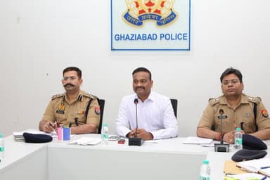 नगर जोन में बीट प्रणाली के क्रियान्वयन को और अधिक प्रभावशाली बनाने के उद्देश्य से पुलिस आयुक्त महोदय की अध्यक्षता में एक...