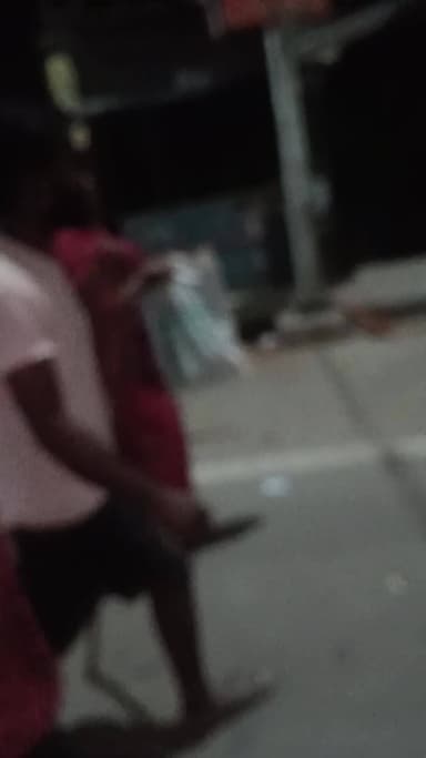 yah Naini Central Jail ka hai bacche chaurahe the
@shiva pasi