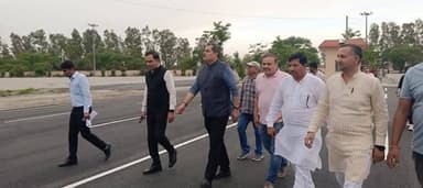 अतिरिक्त मुख्य सचिव ए.के. सिंह ने किया पानीपत और इसराना की अनाज मंदिरों का निरीक्षण।
किसानों को उपलब्ध करवाएं मूलभूत सु...