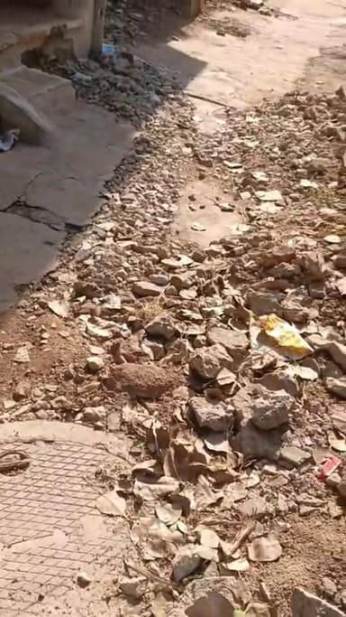 सतना। शहर के वार्ड नंबर 44 टिकुरिया टोला शासकीय स्कूल के पीछे की गली में सीवर लाइन कनेक्शन के नाम पर बनी हुई सड़क को फिर...