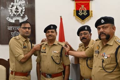 #barabankipolice द्वारा जनपद बाराबंकी वाचक के पद पर नियुक्त निरीक्षक श्री रामकिशुन राणा व IGRS व CCTNS प्रभारी के पद पर ...
