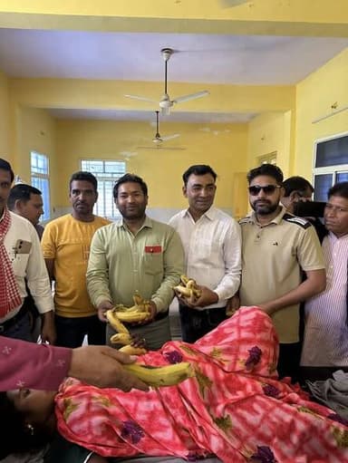 कैबिनेट मंत्री राकेश शुक्ला के जन्मदिन पर फल वितरण, भाजपा कार्यकर्ताओं ने अस्पताल में सेवा कार्य किया
गोरमी प्राथमिक स्व...