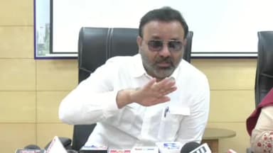 ಧಾರವಾಡ: ರಾಜ್ಯದಲ್ಲಿ ಗ್ಯಾಸ್ ಸಿಲಿಂಡರ್ ಸಮಸ್ಯೆಯ ಕುರಿತು ರಾಜಕೀಯವಾಗಿ ಟೀಕೆ ಮಾಡುವುದು ಸರಿಯಲ್ಲ: ನಗರದಲ್ಲಿ ಸಚಿವ ಸಂತೋಷ ಲಾಡ್