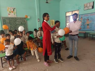 मौदहा - अभिनव बुंदेलखंड पब्लिक स्कूल में प्रथम दिवस एवं प्रवेश उत्सव का आयोजन
मौदहा हमीरपुर - विकासखंड मौदहा क्षेत्र के...