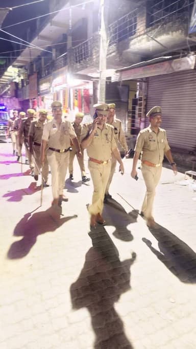 #एसपी_रामपुर के निर्देशन में थाना स्वार #RampurPolice द्वारा अपराध नियन्त्रण, कानून/शान्ति व्यवस्था तथा जनमानस में सुरक्...