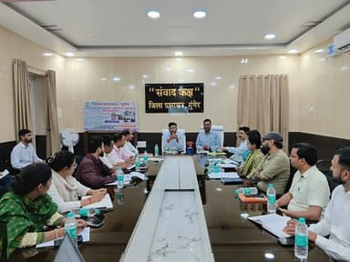 वर्तमान में पश्चिम एशिया में युद्ध से उत्पन्न स्थिति के परिपेक्ष्य में आवश्यक वस्तुओं और सेवाओं की उपलब्धता, प्रवासी श्र...