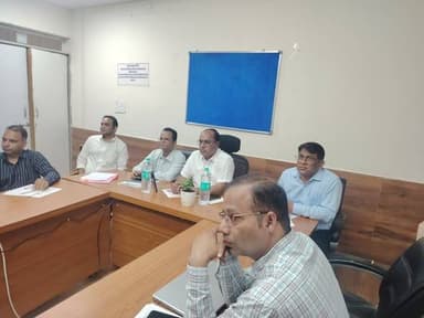 जिले में मानसिक स्वास्थ्य सेवाओं को और बेहतर व प्रभावी बनाने के लिए जिला स्तरीय बैठक आयोजित, सुधार एवं क्रियान्वयन को ले...