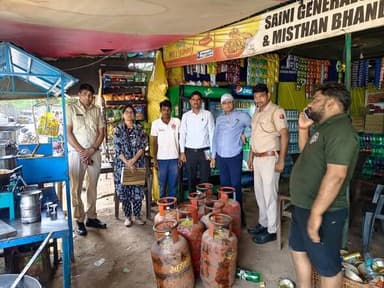 *गैस आपूर्ति के संबंध में नवीन दिशा-निर्देश जारी*
*सवाई माधोपुर, 1 अप्रैल।* वर्तमान में मध्यपूर्व में चल रहे निरन्तर सघर...