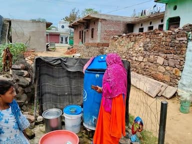 मलेरिया नियंत्रण हेतु गतिविधियां संचालित
मलेरिया टीम द्वारा शहरी क्षेत्र श्योपुर में 56 घरों का सर्वे
----
#श्योपुर-...
