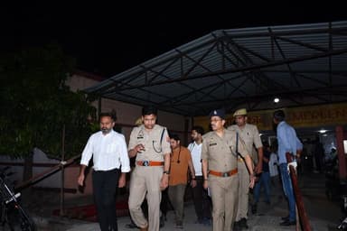 #DM_KSN & #SP_KSN द्वारा थानाखड्डा क्षेत्रान्तर्गत श्रद्धालुओं के ट्रैक्टर-ट्रॉली केअनियंत्रित होकर पलटने से श्रद्धा...