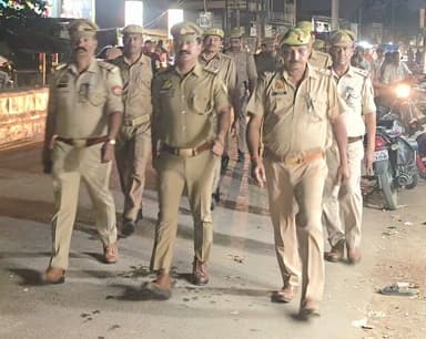 #SitapurPolice थाना लहरपुर पुलिस द्वारा अपराध नियंत्रण, शांति/सुरक्षा एवं कानून व्यवस्था तथा जनमानस में सुरक्षा की भावना...