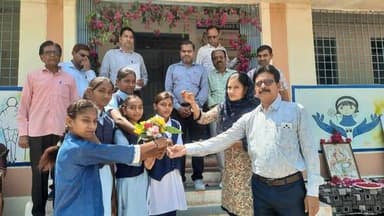 प्रवेश उत्सव के साथ नए सत्र का भव्य शुभारंभ
नव विद्यार्थियों का स्वागत, टॉपर्स सम्मानित, ‘लर्न इंग्लिश’ प्रोग्राम का शुभ...