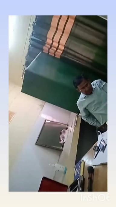 #Hardoi
स्वास्थ्य विभाग पर सवाल…..अहिरोरी CHC में डॉक्टर पर रिश्वत लेने का आरोप, वीडियो वायरल, जनपद हरदोई के सामुदायिक...