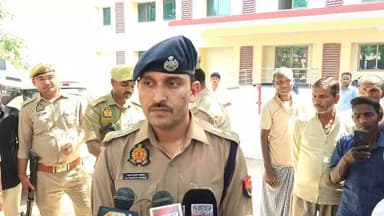 थाना चरवा अन्तर्गत ग्राम बरियावां में एक ही बिरादरी के दो पक्षों के मध्य मार-पीट हुई है। सूचना पर स्थानीय पुलिस द्वारा घ...