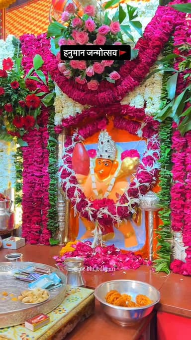 श्री प्रत्यक्ष महावीर बालाजी 🙏🏻🚩
.
.
Repost not allowed, story shares will be appreciated
.
Make this reel viral ❤️
.
F...