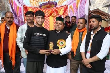 हड़सर में पारंपरिक वार्षिक कुश्ती दंगल मेले का भव्य आयोजन, खेल और संस्कृति का दिखा संगम।
हिमाचल 84 टीवी ब्यूरो भरमौर।
...