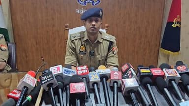 #महोबा - 2019 बैच के युवा आईपीएस अधिकारी शशांक सिंह ने संभाली महोबा की कमान,नए पुलिस अधीक्षक के रूप में विधिवत ग्रहण किय...