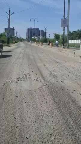 भीलवाड़ा: #जनसमस्या: पांसल से जोधडास 100 फ़ीट जाने वाली सड़क 7 दिन में नहीं सुधरी तो होगा चक्का जाम: नगर निगम और UIT को दी चेतावनी