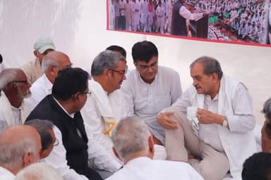 आजीवन अपने सिद्धांतों पर कायम रहे चौधरी जंगबीर सिंह : चौ. बीरेंद्र सिंह
विभिन्न किसान संगठनों ने भी दी किसान कमेरे वर्ग...