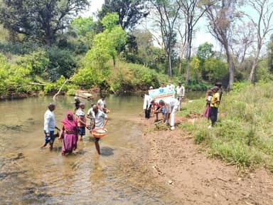 💧 जल गंगा संवर्धन अभियान 💧
ग्राम पंचायत नौगवा दर्शन सिंह में जल गंगा संवर्धन अभियान के अंतर्गत तेंदू नाला में जनसहयोग से...