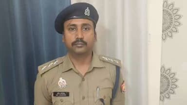 थाना ग्वालटोली क्षेत्र अन्तर्गत दिनांक 01 अप्रैल 2026 को सिक्का चौराहे के पास रेस्टोरेंट में कुछ बैंक के कर्मचारी/अधिकार...