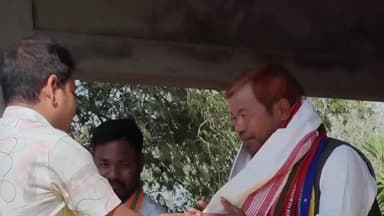 দুধনৈ: দলগোমা কদমতলা গোপালপুৰ পঞ্চায়ত খেলপথাৰত এন.ডি.এ ৰ প্ৰাৰ্থী টংকেশ্বৰ ৰাভাৰ নিৰ্বাচনী প্ৰচাৰ সভা অনুষ্ঠিত হয়