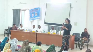 डूंगरपुर: सागवाड़ा ब्लॉक में राजीविका महिला समूह से जुड़ी लखपति दीदियों को सशक्त बनाने के लिए टैबलेट वितरण कार्यक्रम हुआ