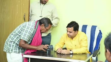 ଝାରସୁଗୁଡା: ଝାରସୁଗୁଡ଼ା ଜିଲ୍ଲା ବିଟିଏମ୍ ବିଜେପି କାର୍ଯ୍ୟାଳୟରେ ଜନସାଧାରଣଙ୍କ ପାଇଁ ଝାରସୁଗୁଡା ବିଧାୟକଙ୍କ ଏକ ଜନଶୁଣାଣୀ କାର୍ଯ୍ୟକ୍ରମ ଅନୁଷ୍ଠିତ