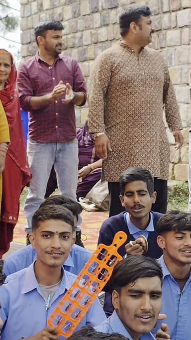 सुलह विस के पीरा गीदड़ लंघा में हनुमान प्रकटोत्सव के अवसर पर बेटे के याद में लगाते हैं भंडारा
#PahadiGupSupNews
#PahadiN...