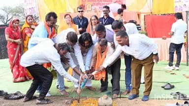 आरंग: बरौदा में खल्लारी मेला महोत्सव एवं भूमि पूजन कार्यक्रम में शामिल हुए मंत्री गुरु खुशवंत