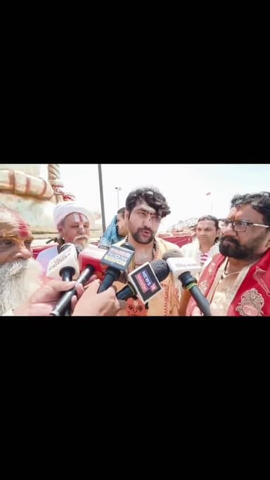 म प्र के छतरपुर में आस्था और भक्ति का अद्भुत संगम देखने को मिला, जब 51 फीट ऊंची अष्टधातु की भव्य हनुमान प्रतिमा का विधिव...