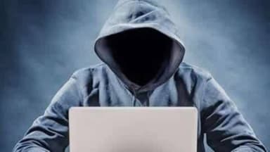 हुज़ूर: चुनाभट्टी में ऑनलाइन शेयर ट्रेडिंग के नाम पर ₹18.55 लाख की ठगी, प्रॉपर्टी डीलर बना शिकार