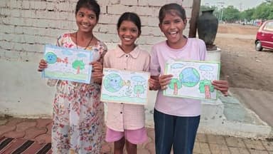 #जल_गंगा_संवर्धन_अभियान_MP
जल गंगा संवर्धन अभियान भोपाल के भीम नगर में CMCLDP, की छात्रा कीर्ति चौरसिया ने बच्चों के...