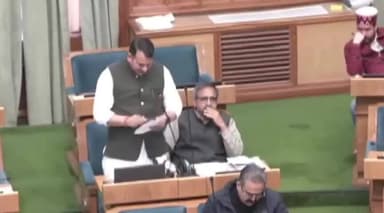 रिवालसर: नाचन विधायक विनोद कुमार ने विधानसभा में शून्यकाल के दौरान क्षेत्र की खस्ताहाल सड़कों का मामला उठाया, कार्रवाई की मांग