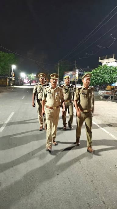 पुलिस अधीक्षक महोबा के निर्देशन में जनपद में शान्ति/सुरक्षा एवं कानून व्यवस्था को सुदृढ़ बनाये रखने हेतु थाना अजनर पुलिस...