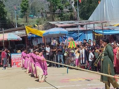 *रस्साकशी प्रतियोगिता में महिला मंडल बढवाहन बना विजेता*
*राज्य स्तरीय लघु शिवरात्रि मेला के दौरान महिला मंडलों के लिए...