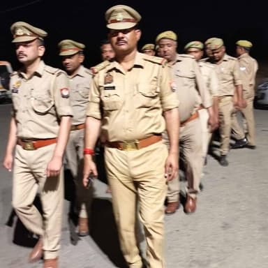 SP पीलीभीत के निर्देशन में थाना करेली पुलिस द्वारा अपराध नियंत्रण, शान्ति एवं कानून-व्यवस्था सुदृढ़ बनाए रखने हेतु मुख्य...