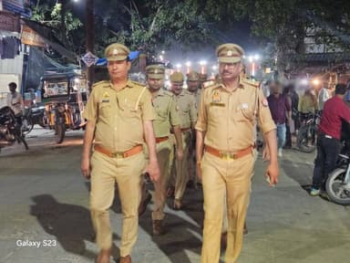पुलिस अधीक्षक हापुड़ श्री कुँवर ज्ञानंजय सिंह के निर्देशन में जनपद में अपराध नियंत्रण, शांति व कानून-व्यवस्था बनाए रखने ...