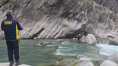 ब्रेकिंग | चमोली से बड़ी खबर–विष्णुप्रयाग में नदी में कूदे युवक का SDRF ने किया चमत्कारी रेस्क्यू !!
आज 2 अप्रैल 2026 को...