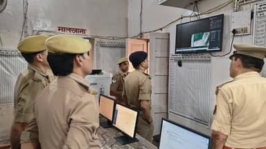 पिहानी थाने का वार्षिक निरीक्षण, एसपी ने व्यवस्थाओं का लिया जायजा
हरदोई। दिनांक 02 अप्रैल 2026 को पुलिस अधीक्षक हरदोई द...