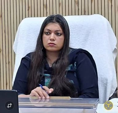 जिलाधिकारी की अध्यक्षता में गैस कंपनियों के प्रतिनिधियों की बैठक संपन्न*
जनपद में वाणिज्यिक गैस सिलेंडर आपूर्ति को पारदर...