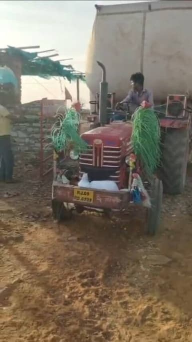 जो कोई भी गौशाला में निशुल्क अपनी तरफ से खाखला या चारा डलवाएगा उनकी खबर हमारे इस चैनल पर फ्री में लगाई जाएगी बिना विज्ञा...