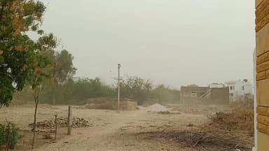 मोहनगढ़ क्षेत्र मे धुलभरी आंधी...
#jaisalmer #barmer #Bikaner #jodhpur #rajsthan