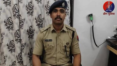 पुलिस अधीक्षक शरण गोपीनाथ के. के निर्देशन मे #डीग पुलिस की कार्यवाही
करीब 23 साल से फरार कुल 20,000/- रूपये का अन्तर्रा...