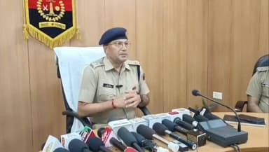 भादरा क्षेत्र में शराब ठेकों पर फायरिंग करने वाले अपराधियों के विरुद्ध की गई
कार्यवाही की जानकारी देते हुए जिला पुलिस अ...