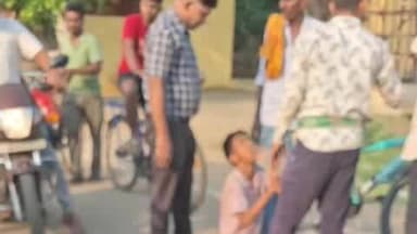 ଯାଜପୁର: ଯାଜପୁର ରୋଡ ଥାନା ଗୋଶାଳା ଛକରେ ଅଜଣା ଗାଡି ସାଇଡ ମାରିବାରୁ ସାଇକେଲରୁ ପଡି ଛାତ୍ର ଆହତ